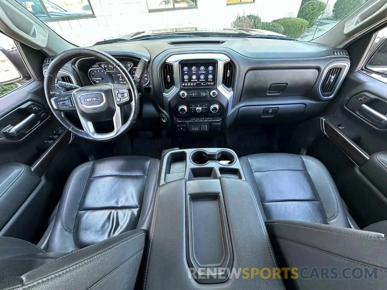 9 fotografías del automóvil dañado 3GTU9DED6NG150613 GMC SIERRA 2022