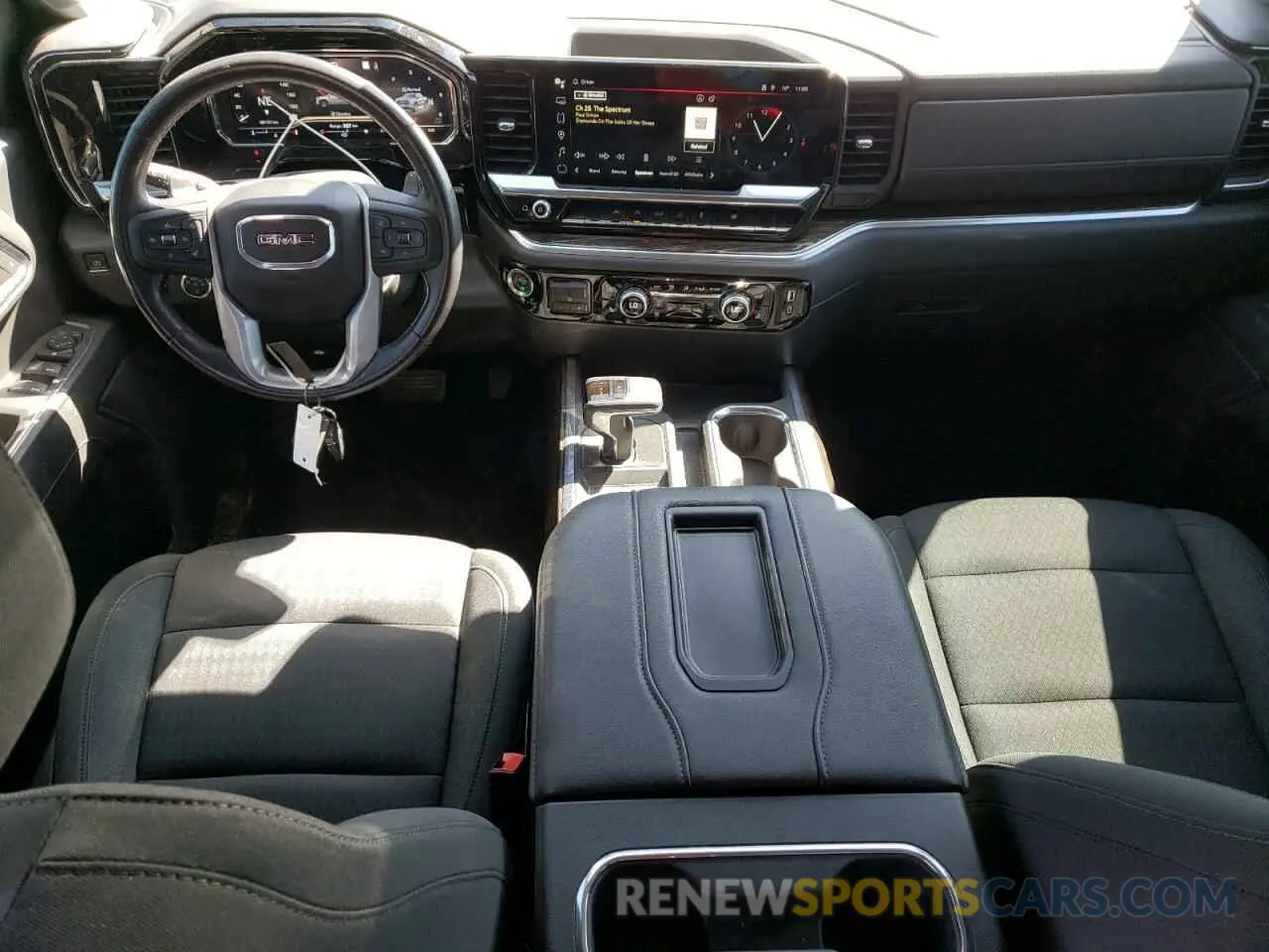 8 fotografías del automóvil dañado 3GTUUCED8NG652645 GMC SIERRA 2022
