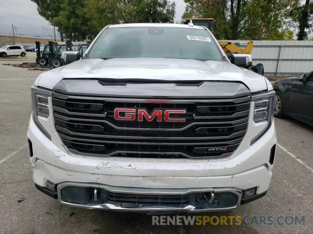 5 fotografías del automóvil dañado 3GTUUGETXNG640009 GMC SIERRA 2022