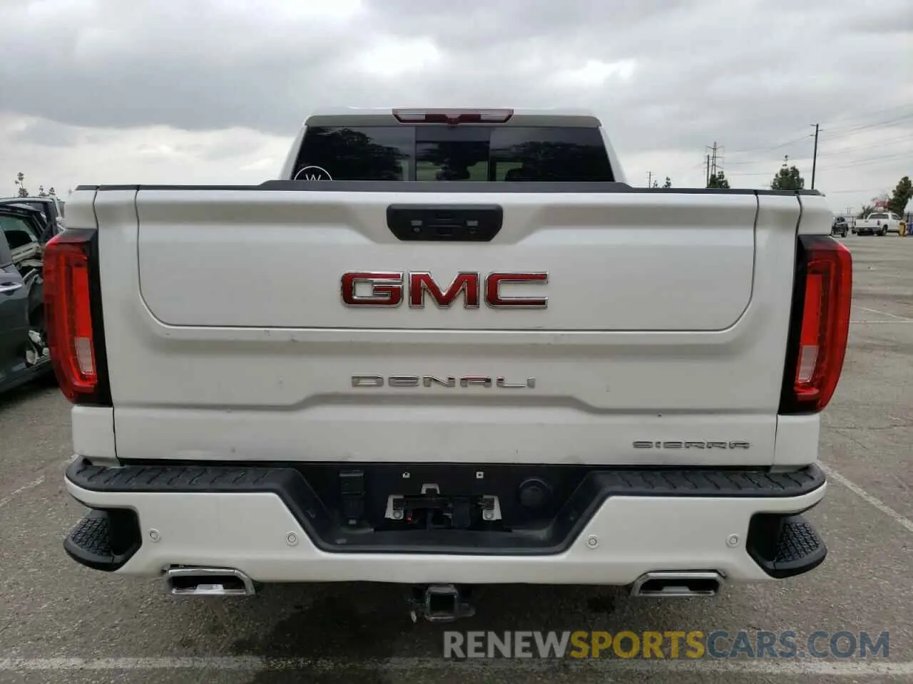 6 fotografías del automóvil dañado 3GTUUGETXNG640009 GMC SIERRA 2022