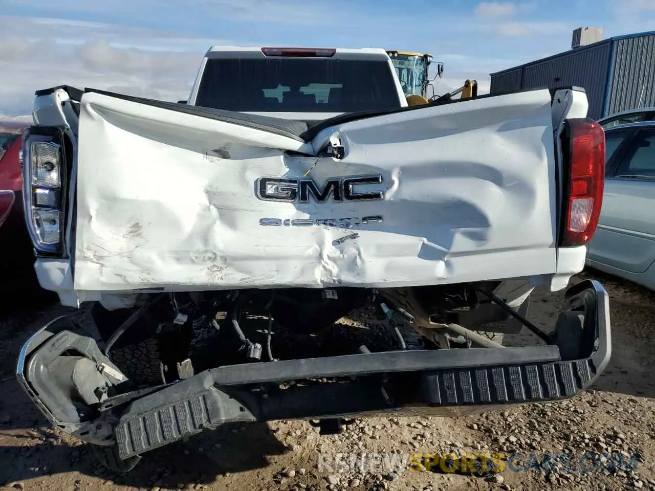 6 fotografías del automóvil dañado 1GT19LEY0PF182834 GMC SIERRA 2023