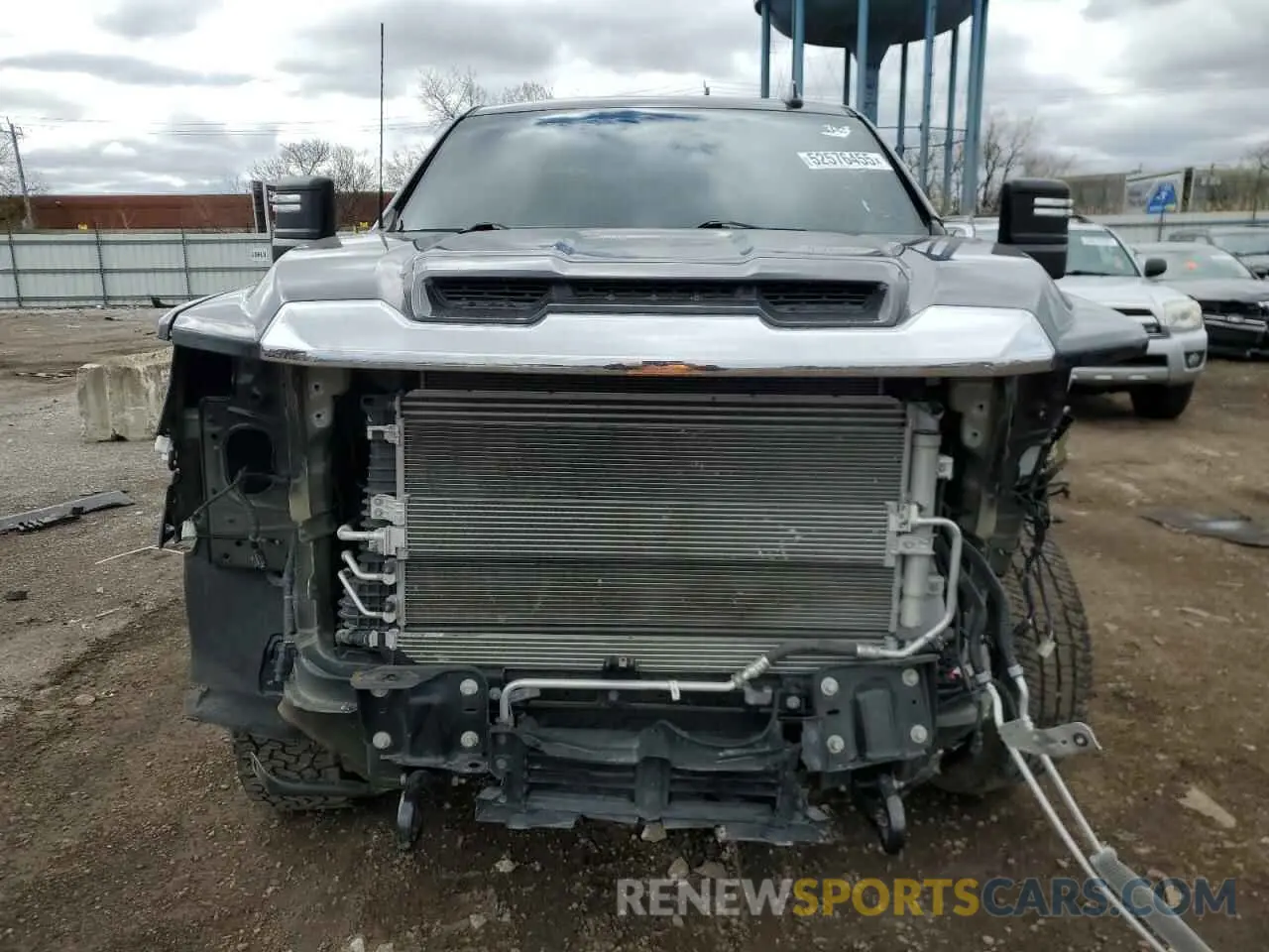 5 fotografías del automóvil dañado 1GT19MEY2PF133530 GMC SIERRA 2023