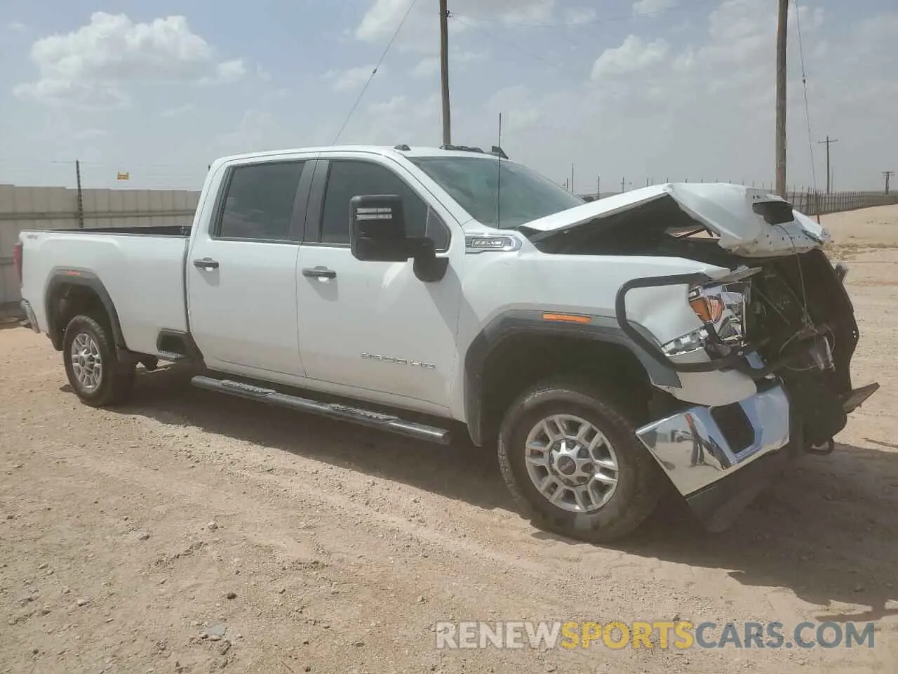 4 fotografías del automóvil dañado 1GT49LE70PF191604 GMC SIERRA 2023