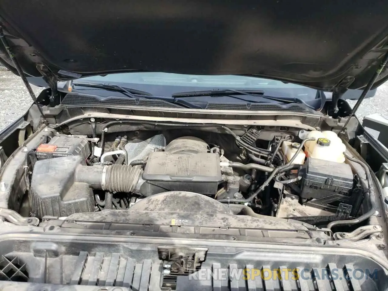 11 fotografías del automóvil dañado 1GT49PE70PF187396 GMC SIERRA 2023
