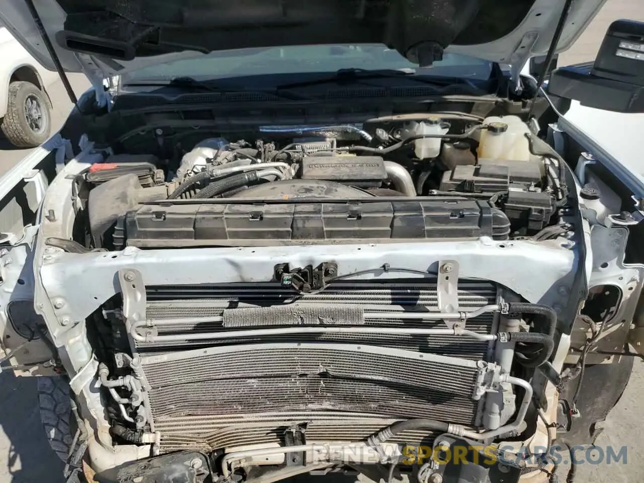 11 fotografías del automóvil dañado 1GT49PEY6PF234164 GMC SIERRA 2023