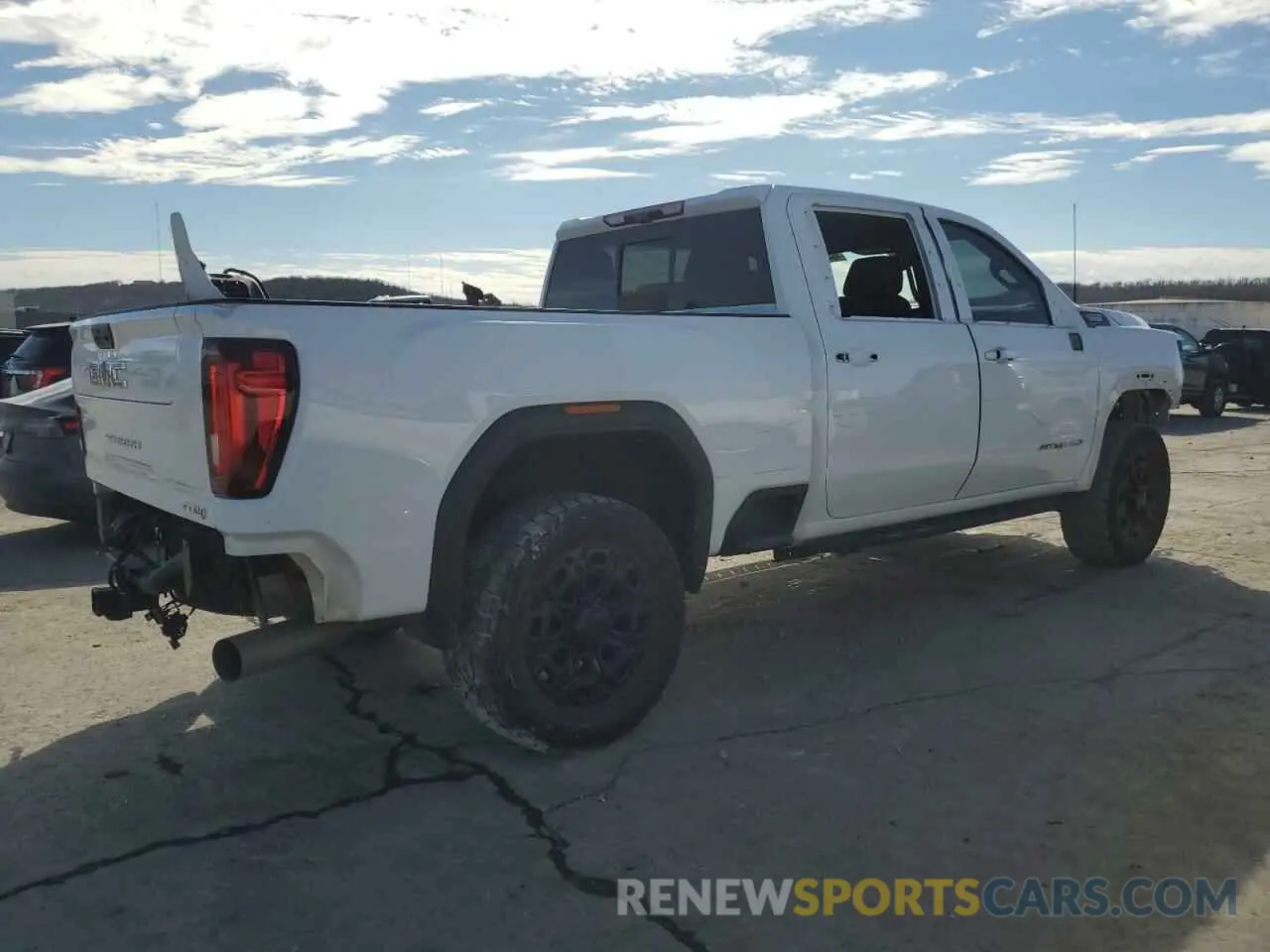 3 fotografías del automóvil dañado 1GT49PEY6PF234164 GMC SIERRA 2023