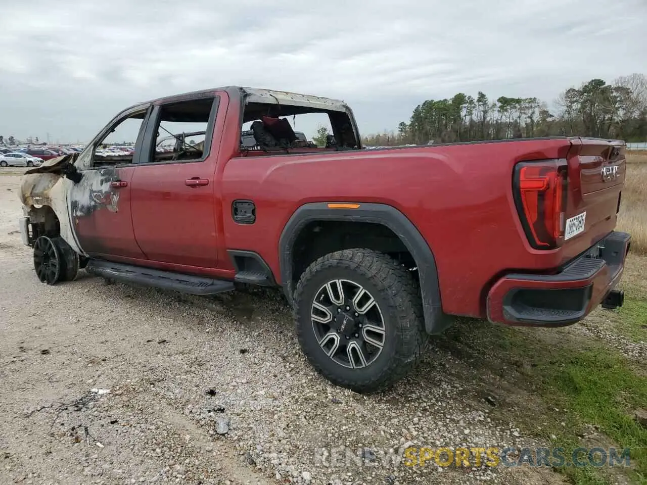 2 fotografías del automóvil dañado 1GT49PEY9PF110793 GMC SIERRA 2023