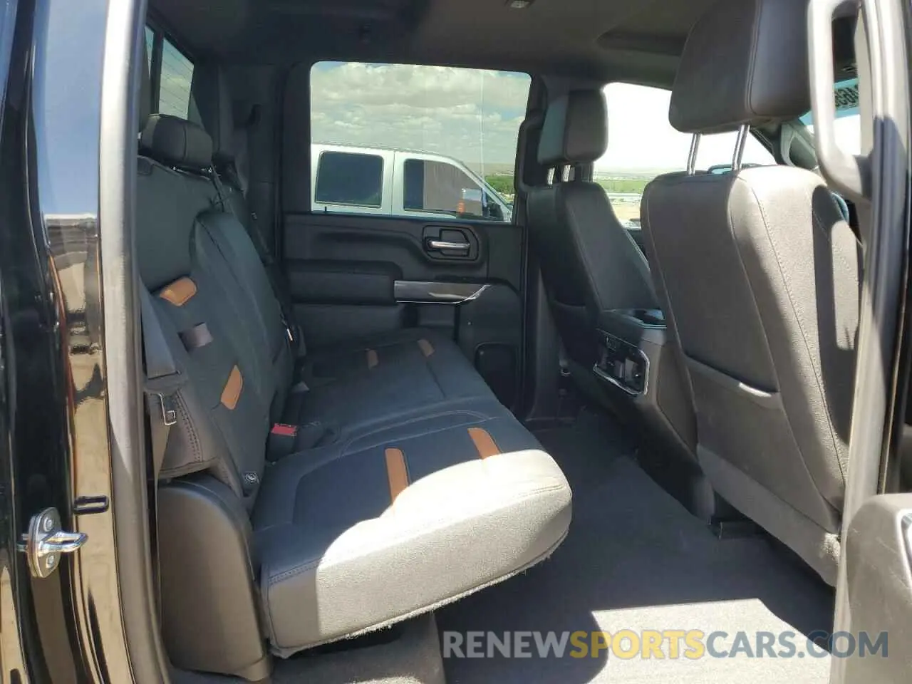 10 fotografías del automóvil dañado 1GT49PEYXPF215469 GMC SIERRA 2023