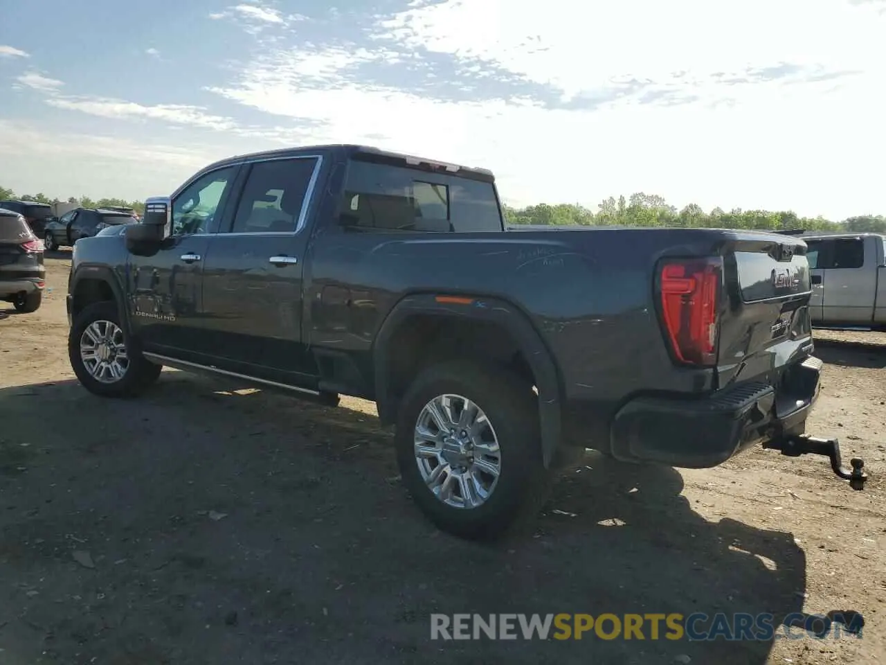 2 fotografías del automóvil dañado 1GT49REY2PF128287 GMC SIERRA 2023