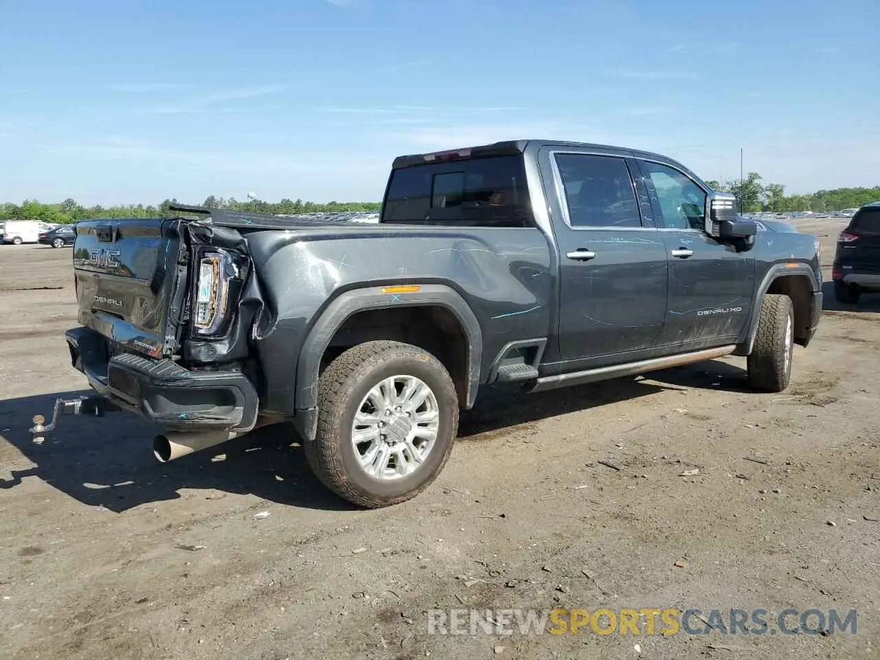 3 fotografías del automóvil dañado 1GT49REY2PF128287 GMC SIERRA 2023
