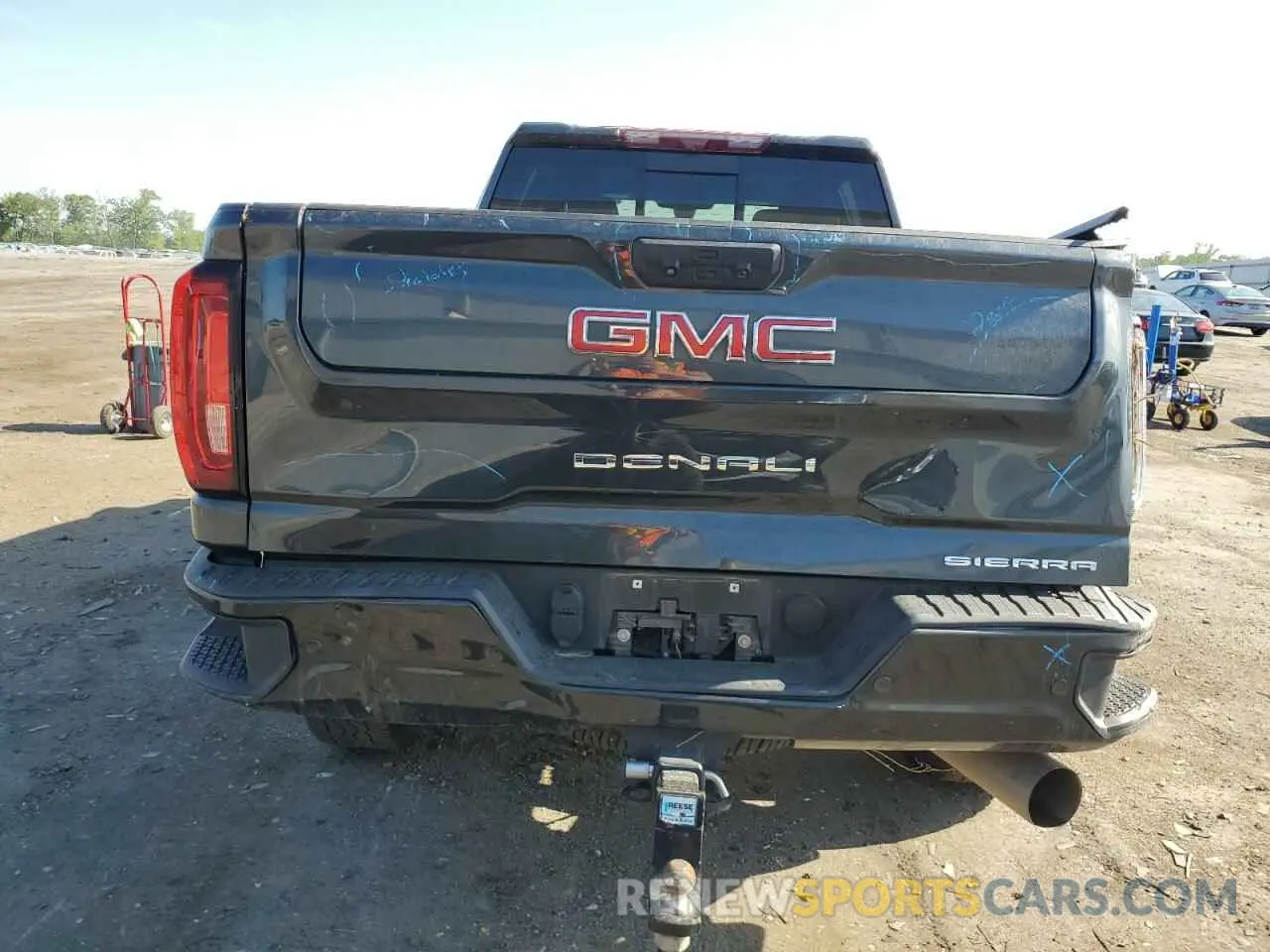 6 fotografías del automóvil dañado 1GT49REY2PF128287 GMC SIERRA 2023