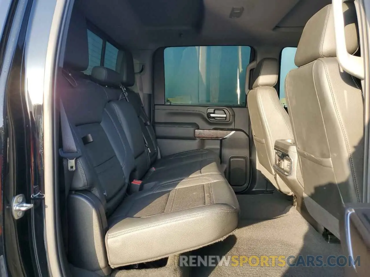 11 fotografías del automóvil dañado 1GT49REY6PF144105 GMC SIERRA 2023