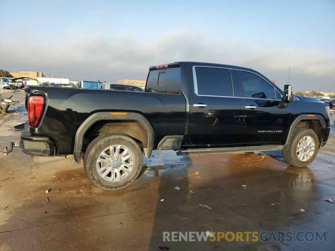 3 fotografías del automóvil dañado 1GT49REY6PF144105 GMC SIERRA 2023