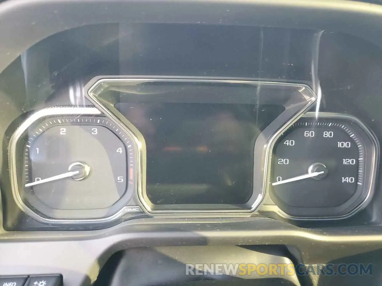 9 fotografías del automóvil dañado 1GT49REY6PF144105 GMC SIERRA 2023