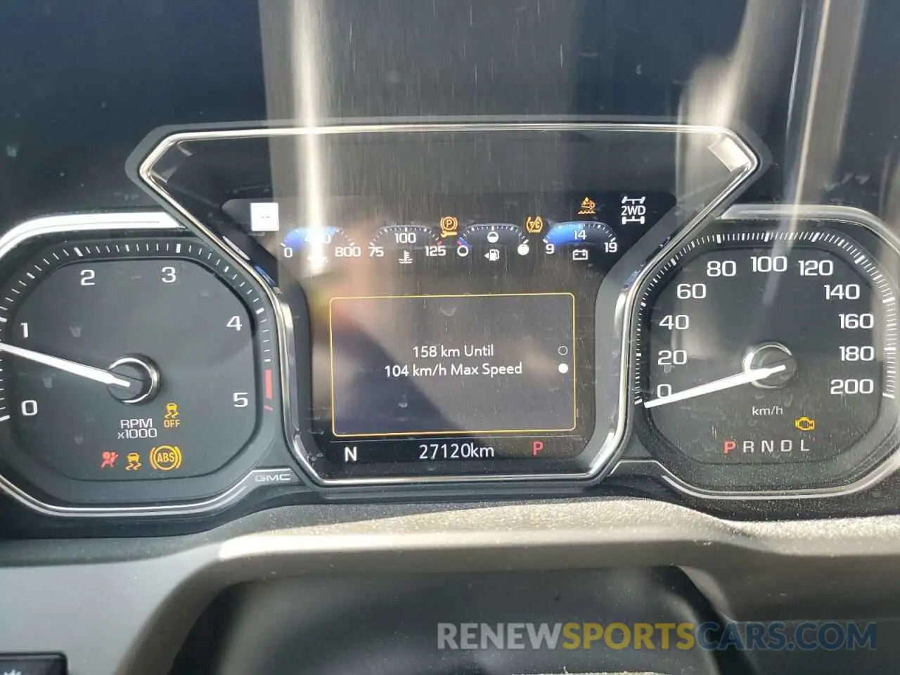 9 fotografías del automóvil dañado 1GT49WEY7PF253168 GMC SIERRA 2023