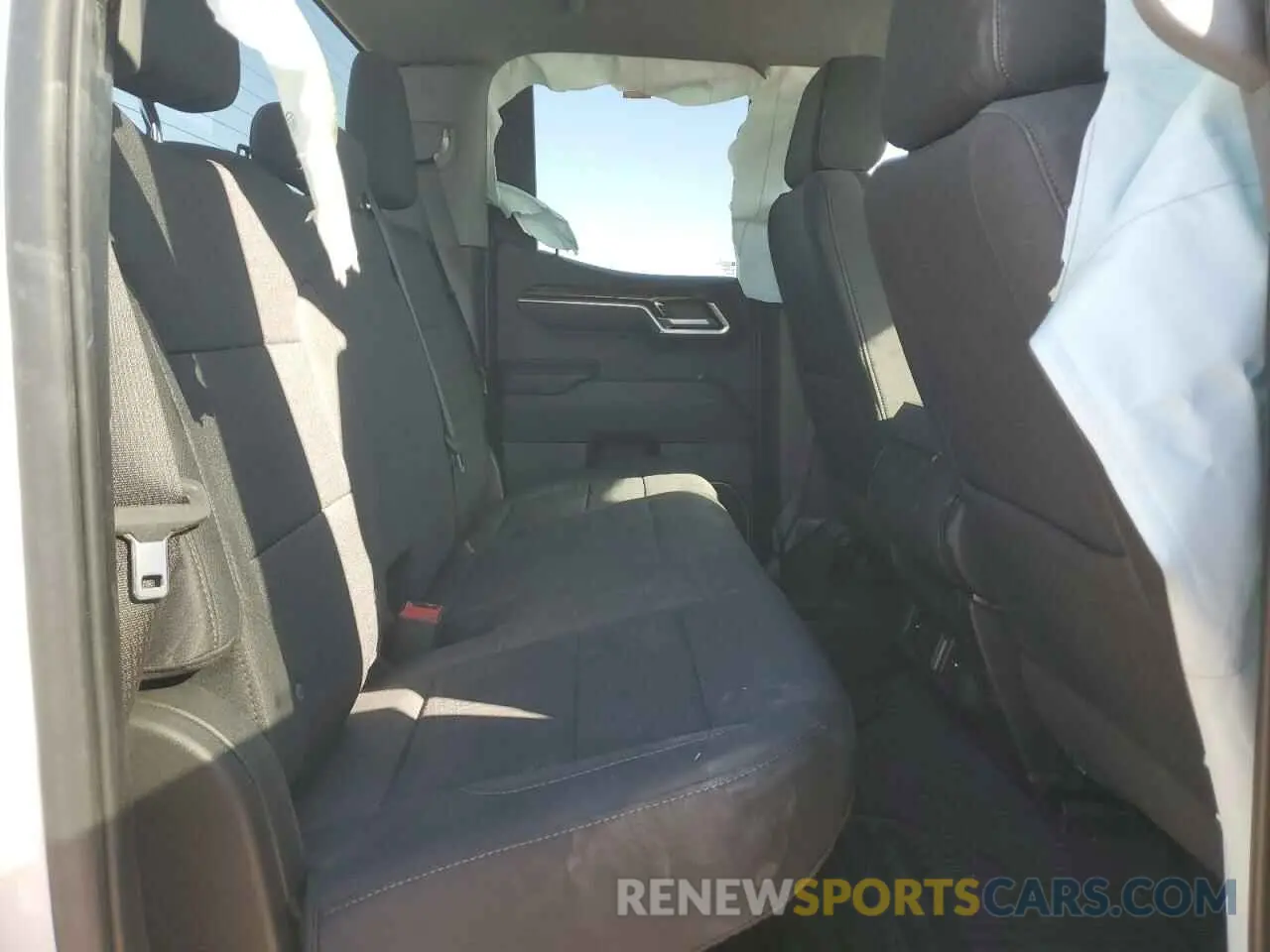 10 fotografías del automóvil dañado 1GTRHCED9PZ186883 GMC SIERRA 2023