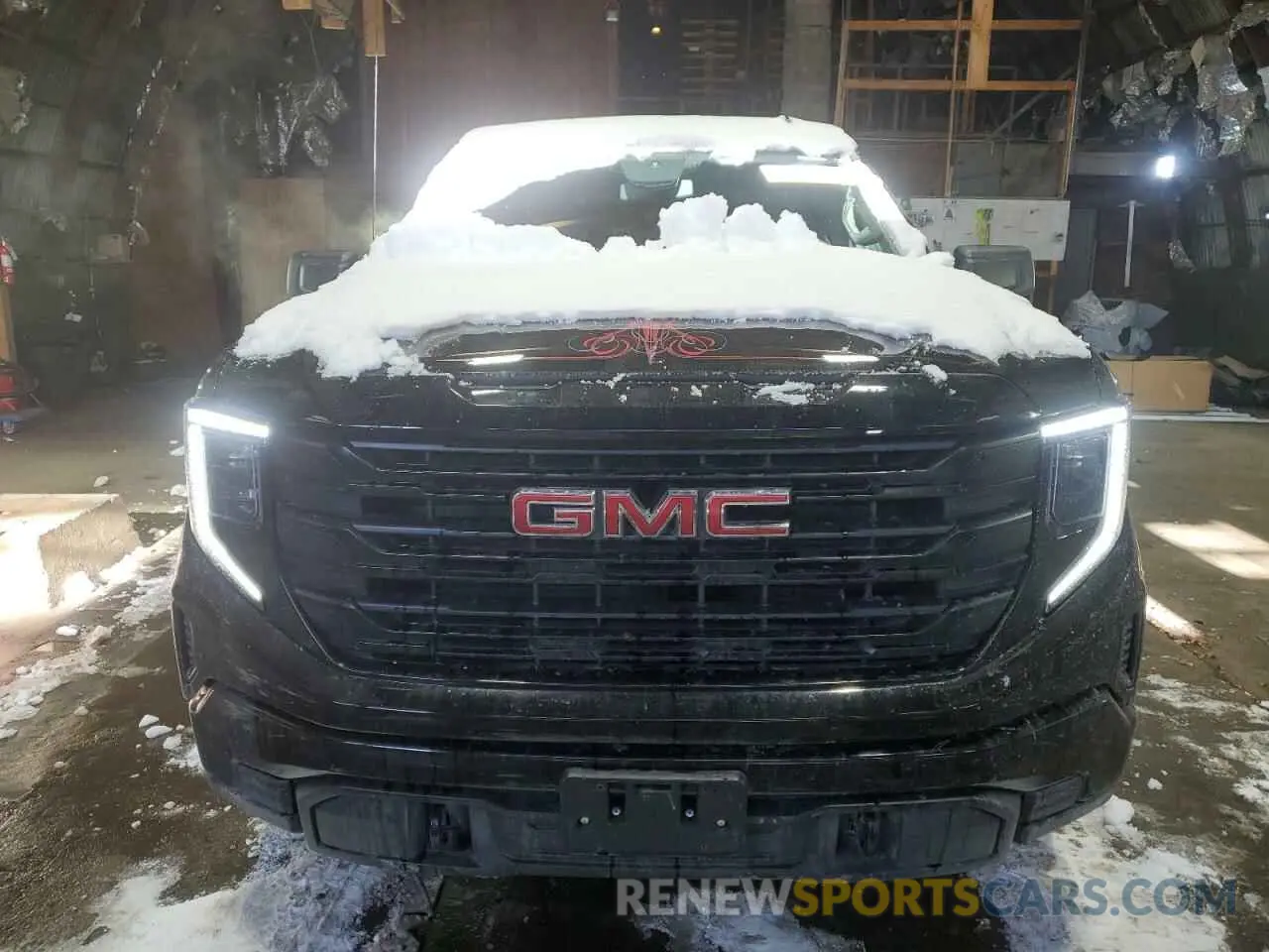 5 fotografías del automóvil dañado 1GTRUAEDXPZ300258 GMC SIERRA 2023