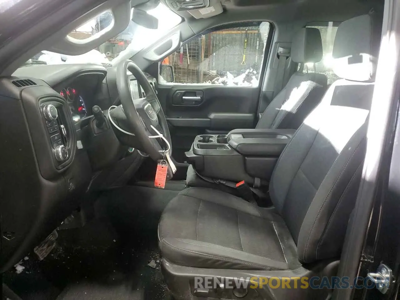 7 fotografías del automóvil dañado 1GTRUAEDXPZ300258 GMC SIERRA 2023