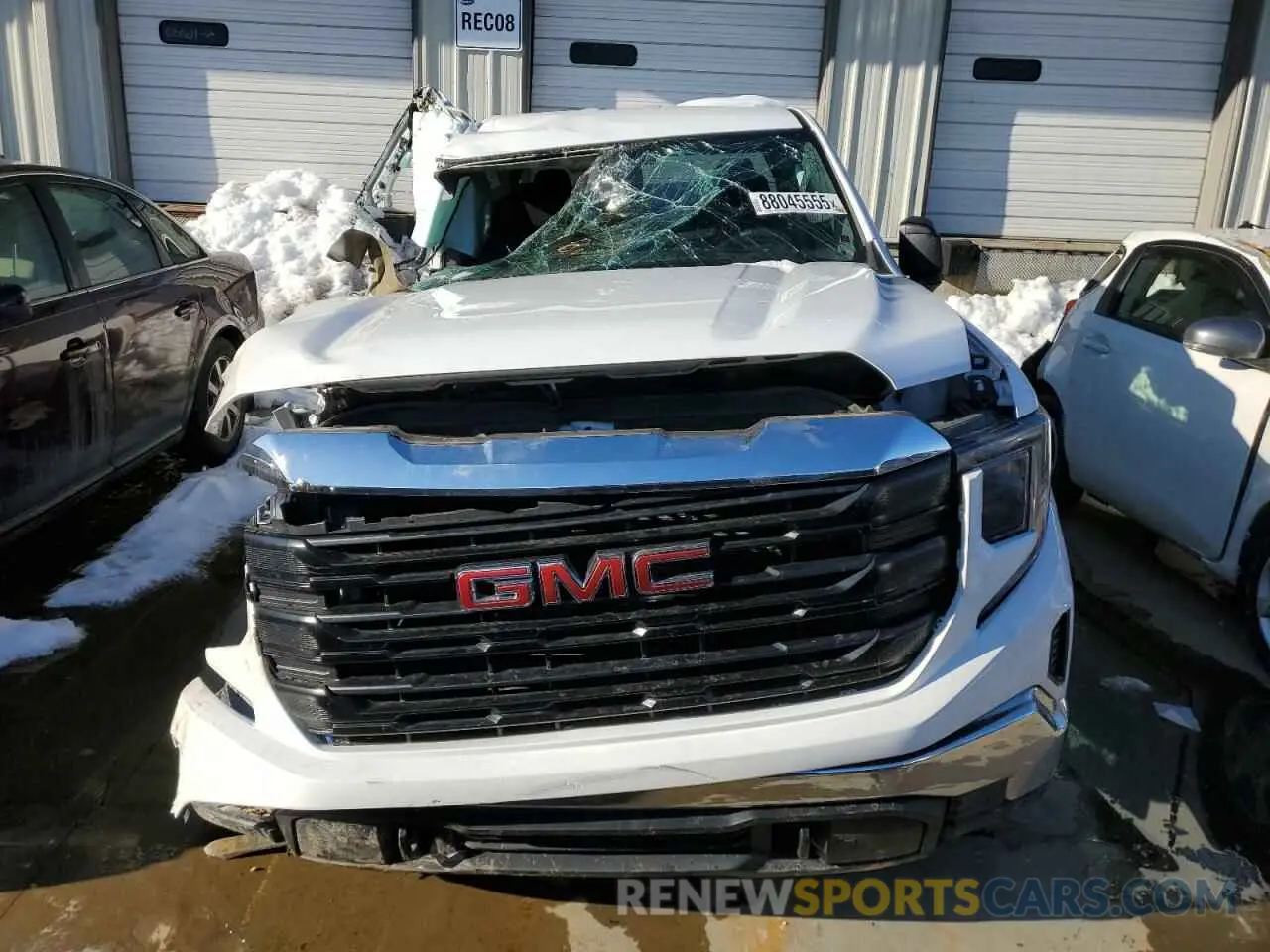 5 fotografías del automóvil dañado 1GTRUAEK1PZ241955 GMC SIERRA 2023