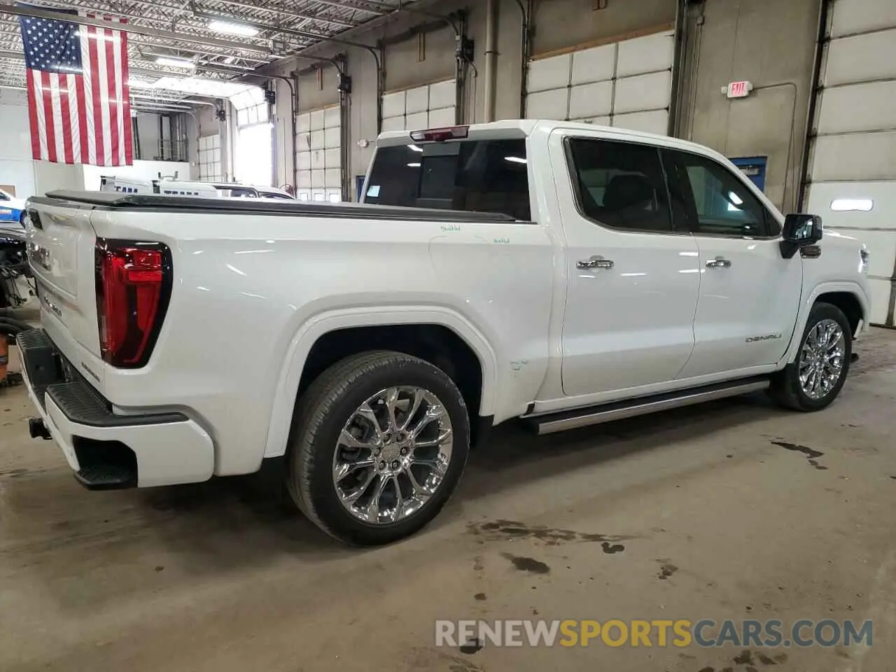3 fotografías del automóvil dañado 1GTUUGEL3PZ325507 GMC SIERRA 2023