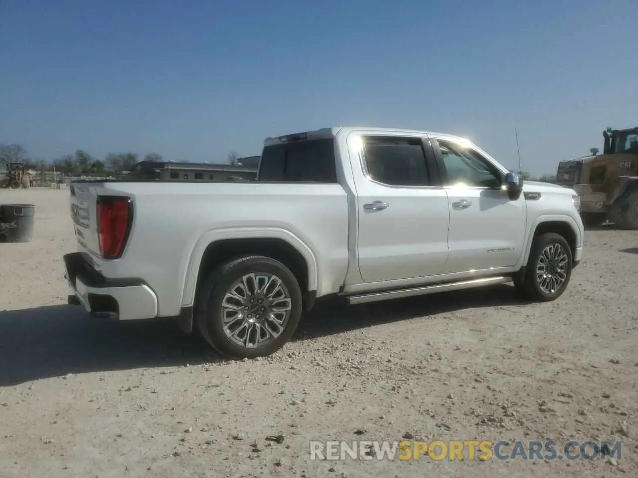 3 fotografías del automóvil dañado 1GTUUHE86PZ304345 GMC SIERRA 2023