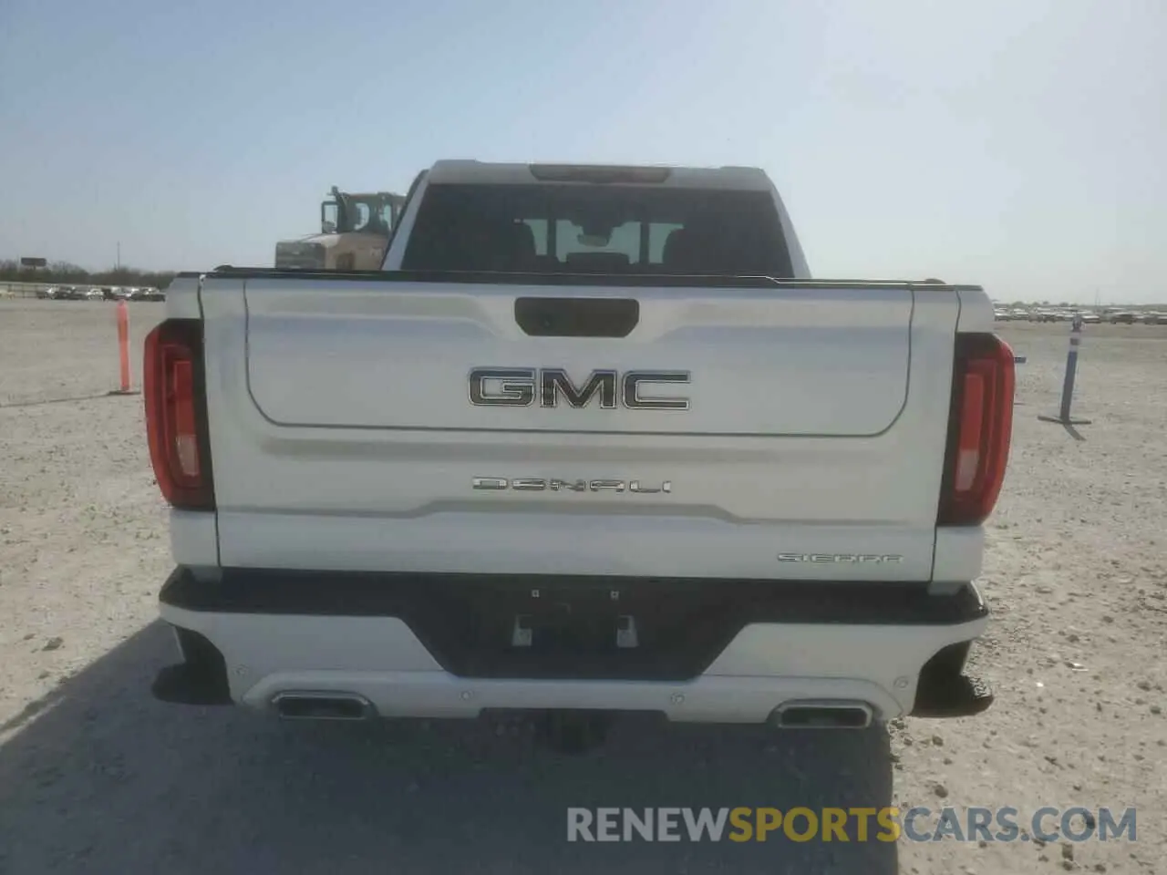6 fotografías del automóvil dañado 1GTUUHE86PZ304345 GMC SIERRA 2023