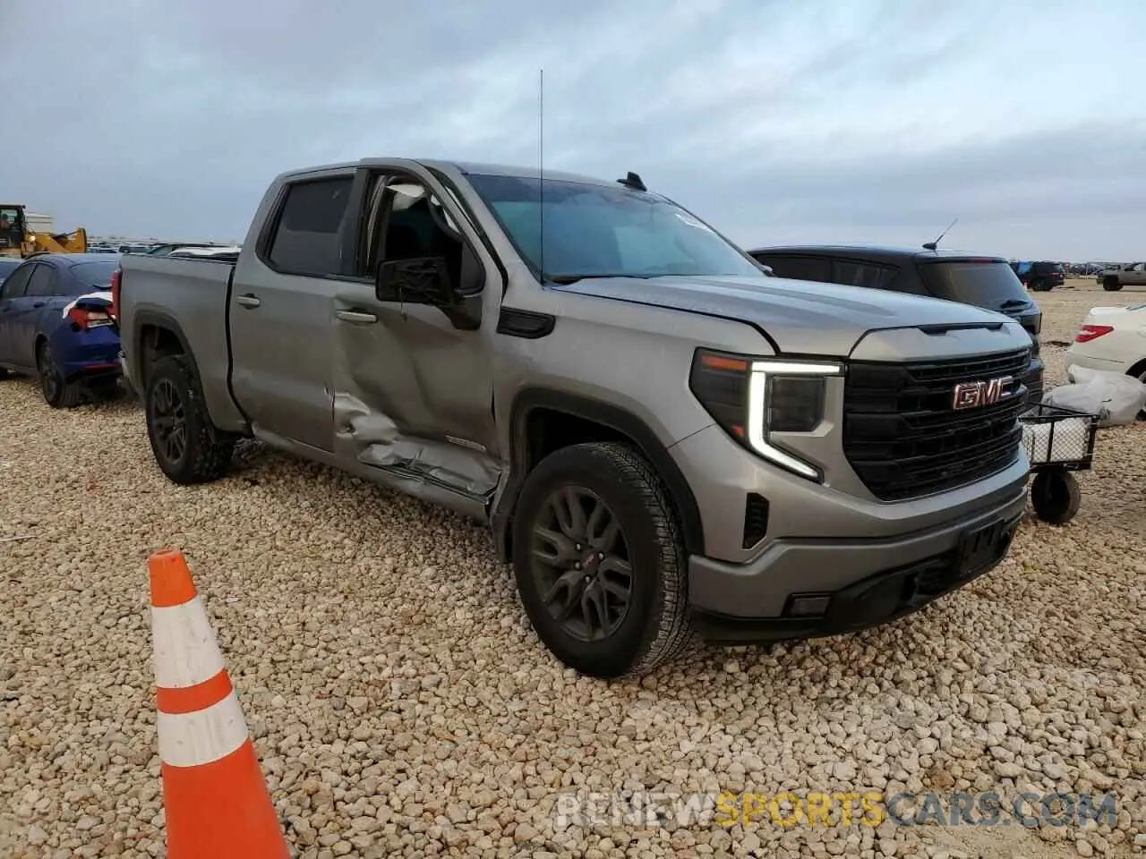 4 fotografías del automóvil dañado 3GTPHCEK9PG293583 GMC SIERRA 2023