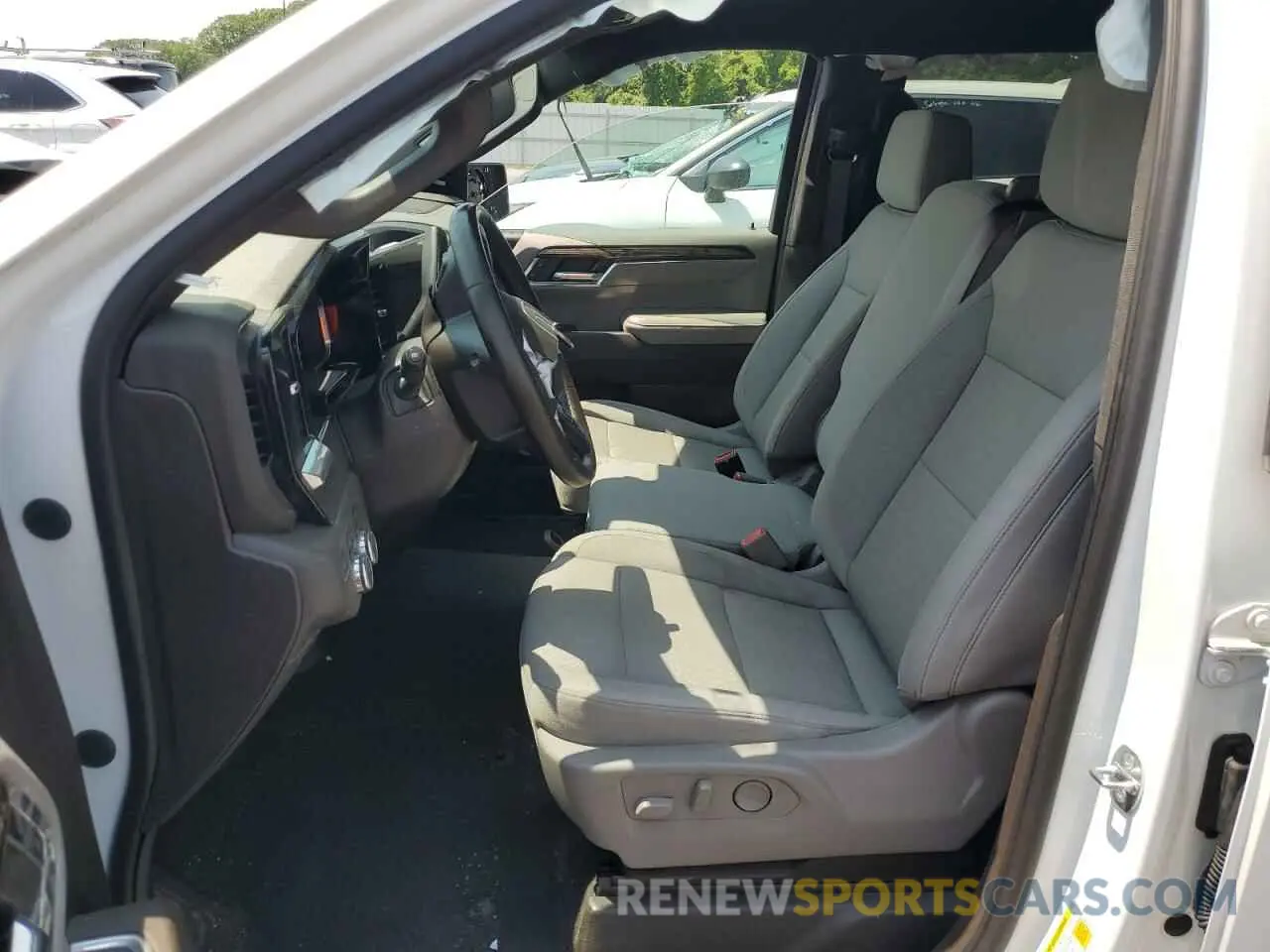 7 fotografías del automóvil dañado 3GTUUBED0PG276472 GMC SIERRA 2023