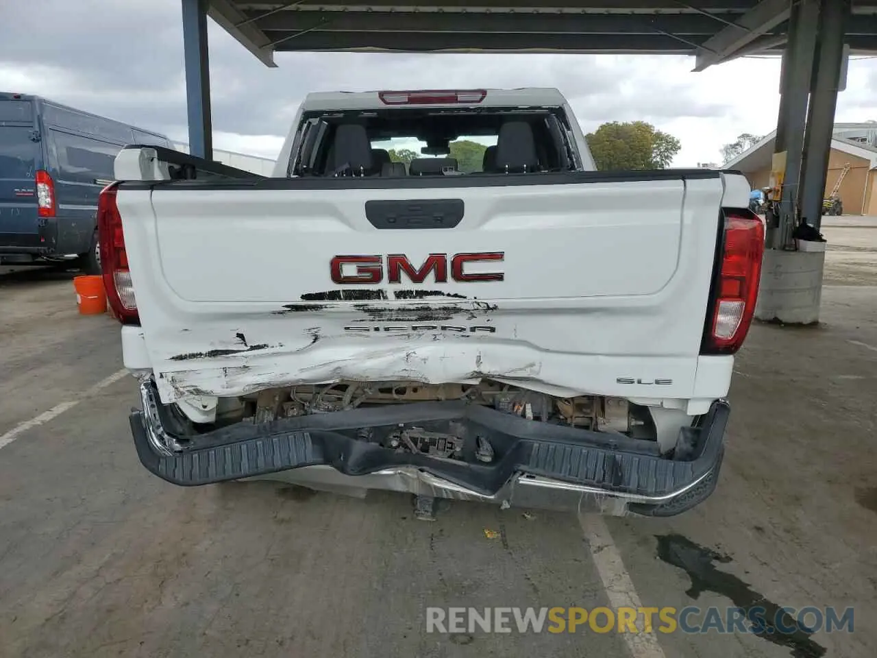 6 fotografías del automóvil dañado 3GTUUBEDXPG134534 GMC SIERRA 2023