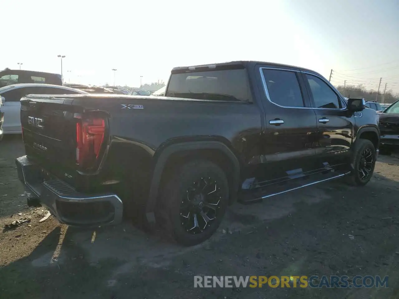 3 fotografías del automóvil dañado 3GTUUDED0PG133341 GMC SIERRA 2023