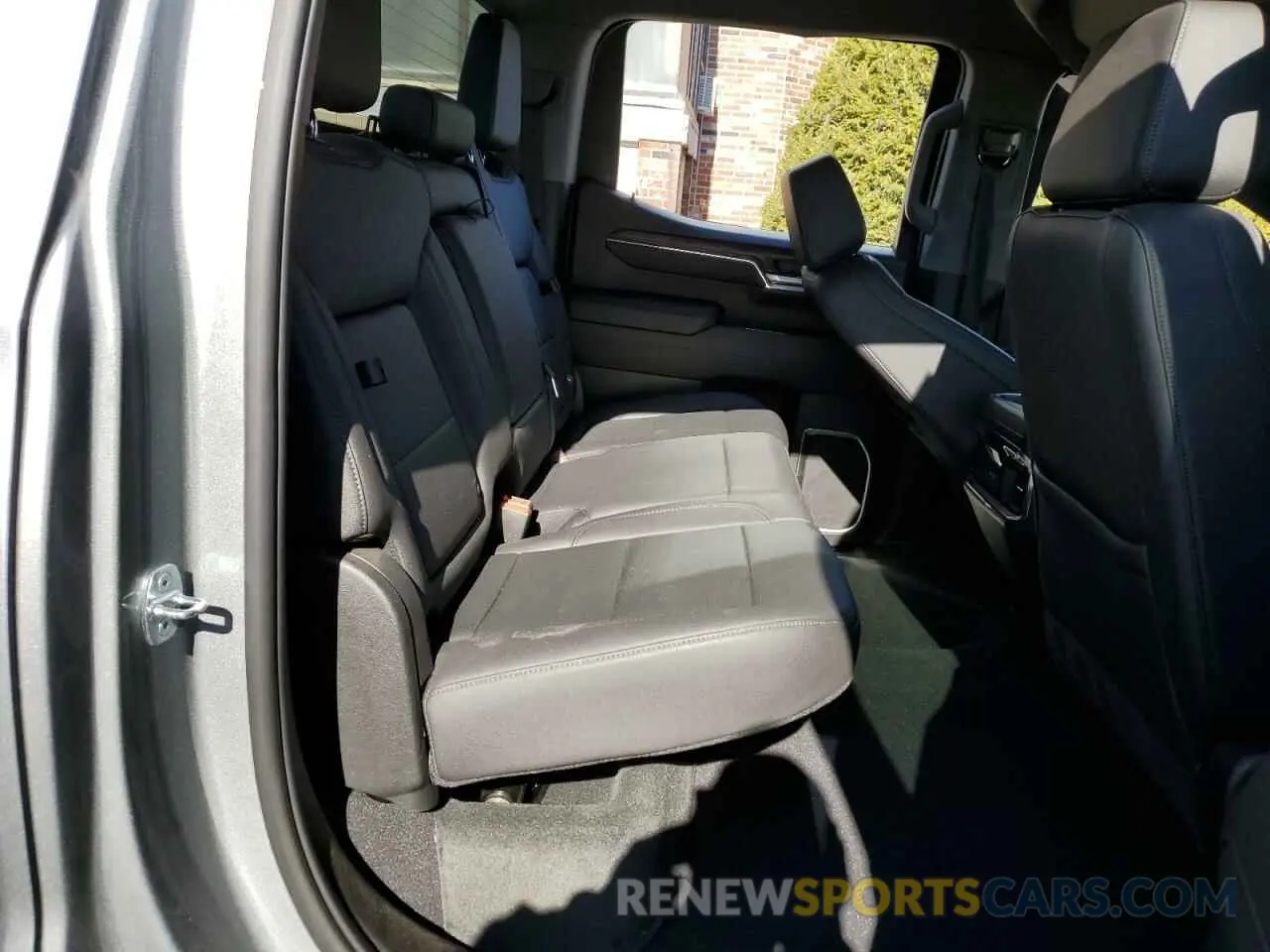 10 fotografías del automóvil dañado 3GTUUDEL9PG314283 GMC SIERRA 2023
