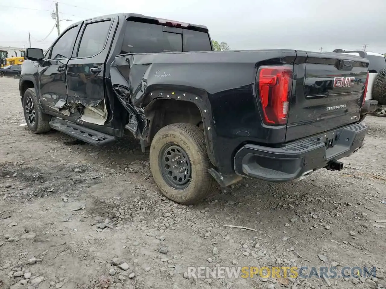 2 fotografías del automóvil dañado 3GTUUEE85PG289495 GMC SIERRA 2023