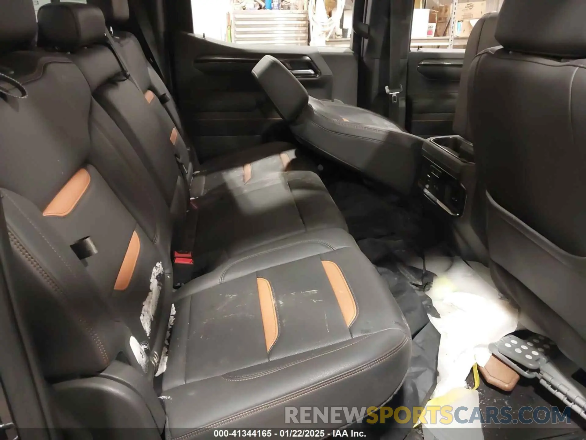 8 fotografías del automóvil dañado 3GTUUEEL2PG122239 GMC SIERRA 2023