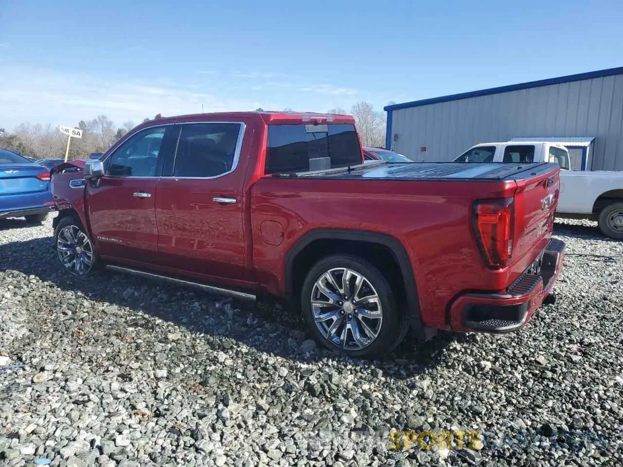 2 fotografías del automóvil dañado 3GTUUGED7PG242445 GMC SIERRA 2023