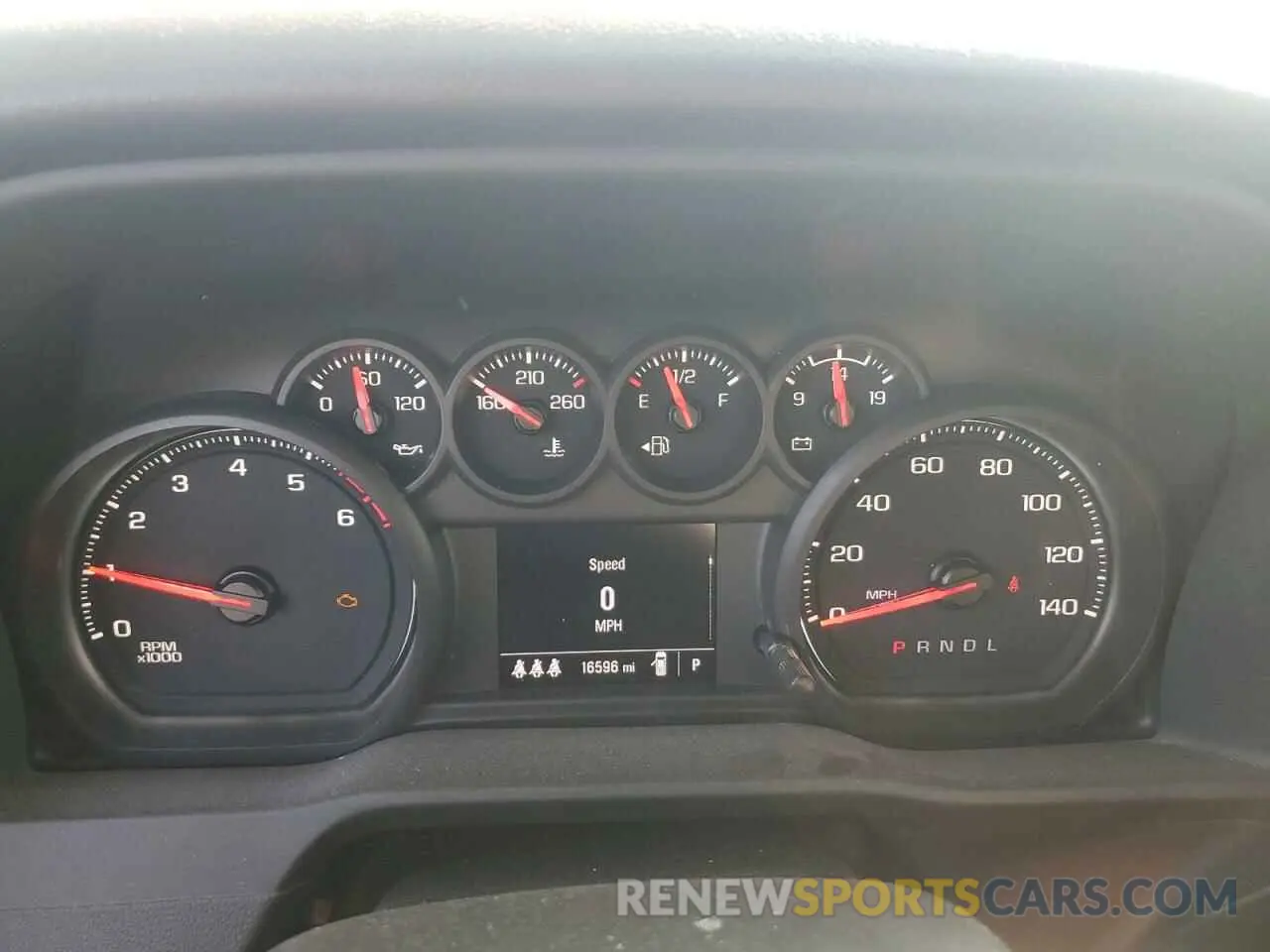9 fotografías del automóvil dañado 1GD29LE71RF197014 GMC SIERRA 2024