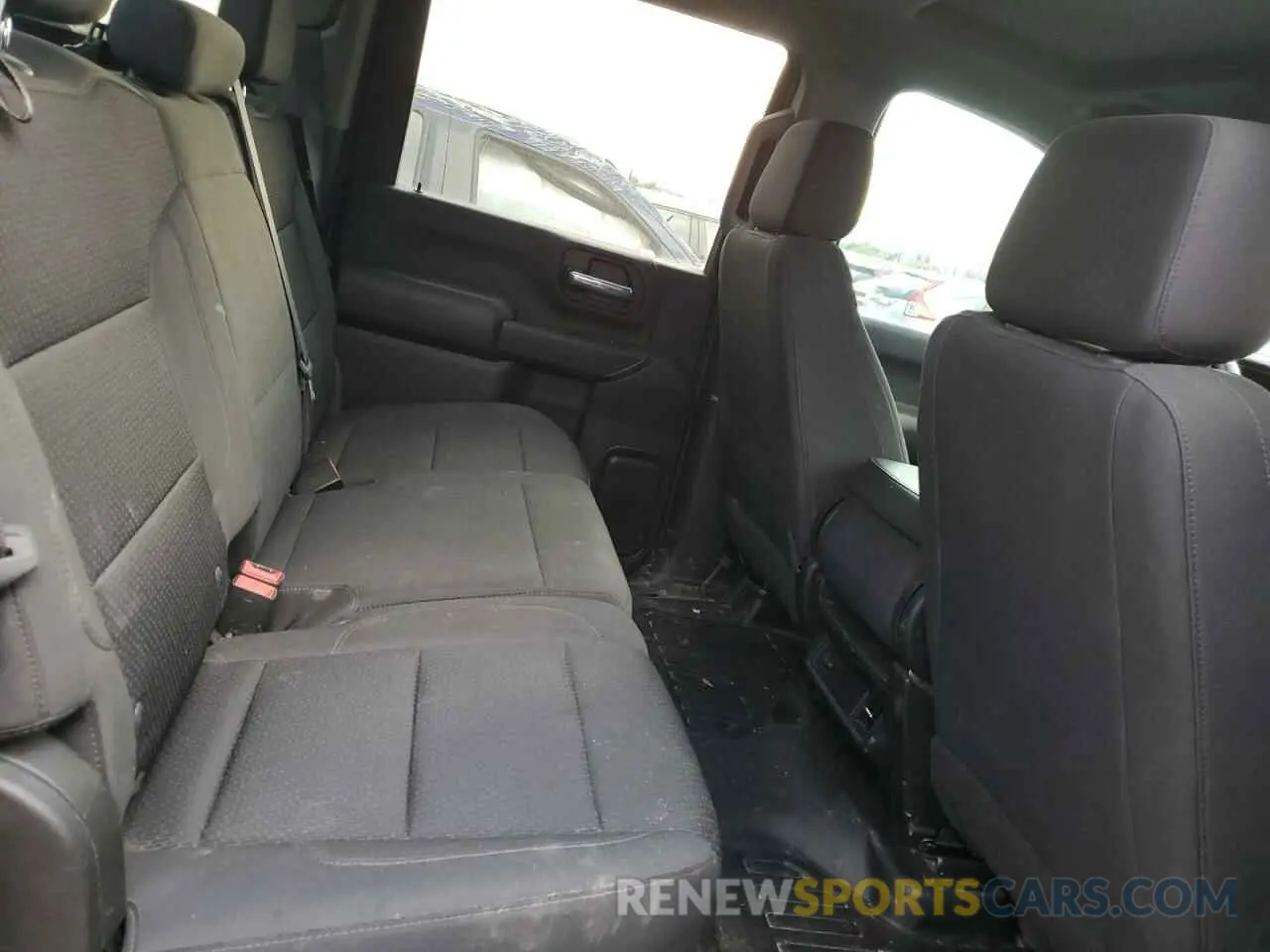 10 fotografías del automóvil dañado 1GT49LE72RF159367 GMC SIERRA 2024