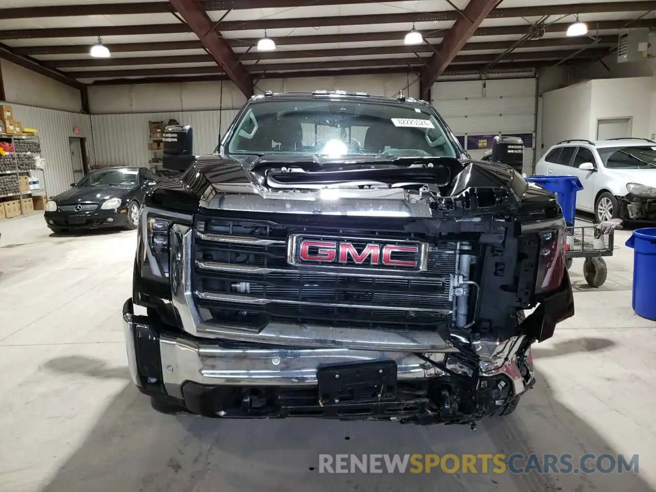 5 fotografías del automóvil dañado 1GT49NEY8RF446491 GMC SIERRA 2024