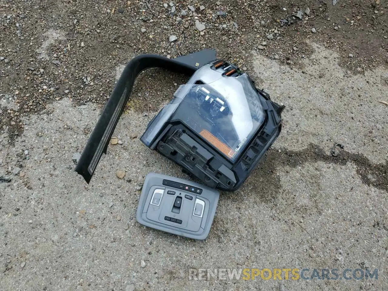 12 fotografías del automóvil dañado 1GT49NEYXRF267014 GMC SIERRA 2024
