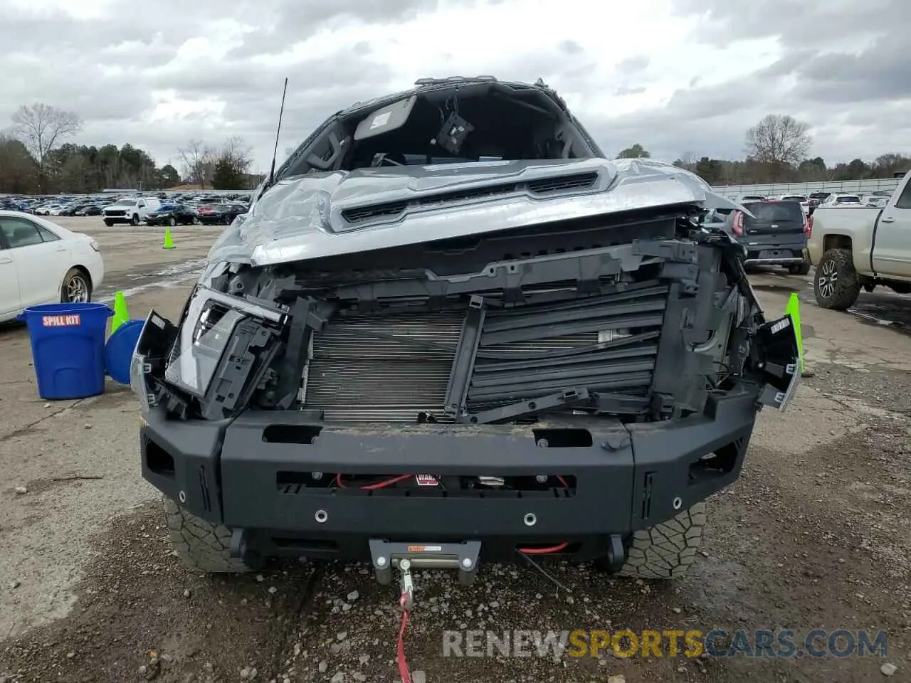 5 fotografías del automóvil dañado 1GT49NEYXRF267014 GMC SIERRA 2024