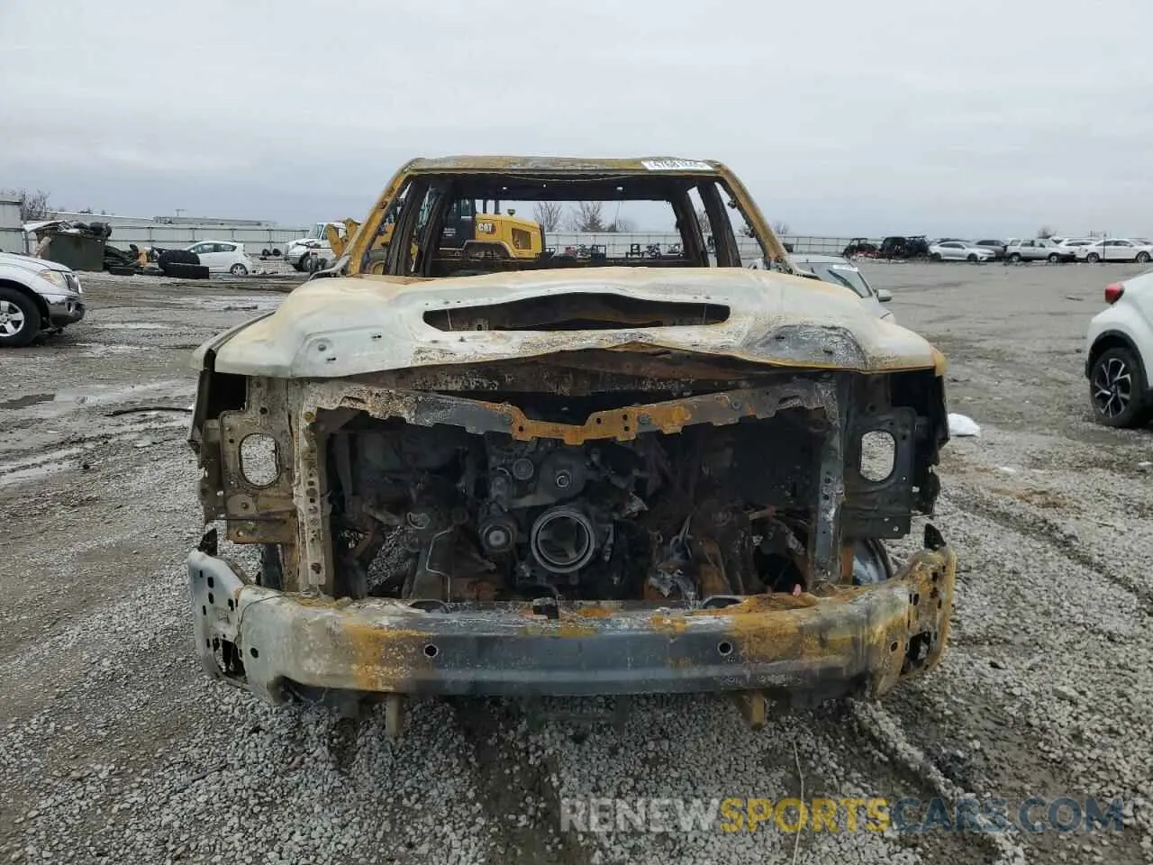 5 fotografías del automóvil dañado 1GT49PE75RF379710 GMC SIERRA 2024