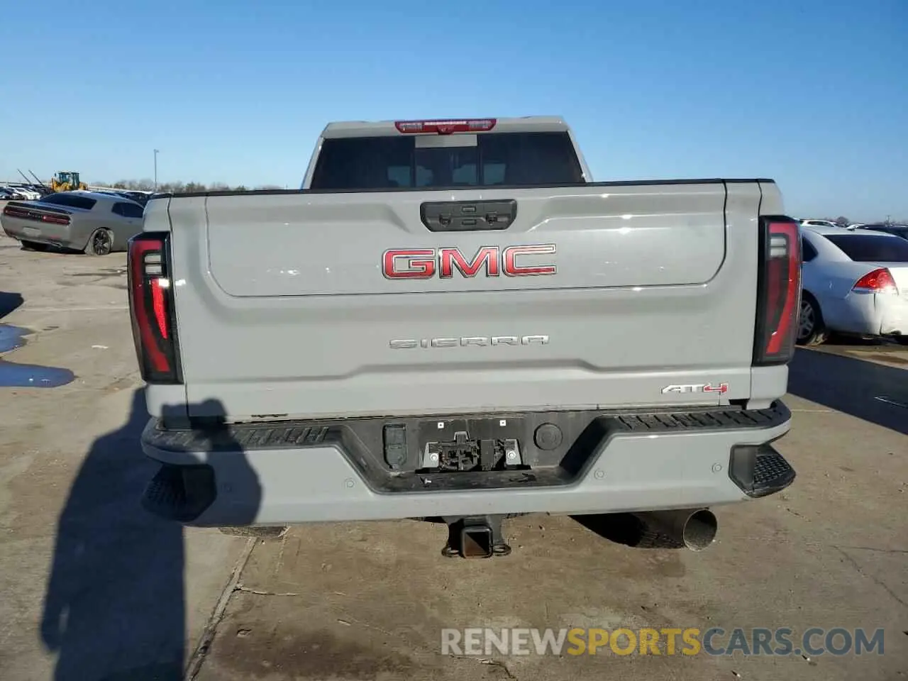 6 fotografías del automóvil dañado 1GT49PEY5RF266994 GMC SIERRA 2024