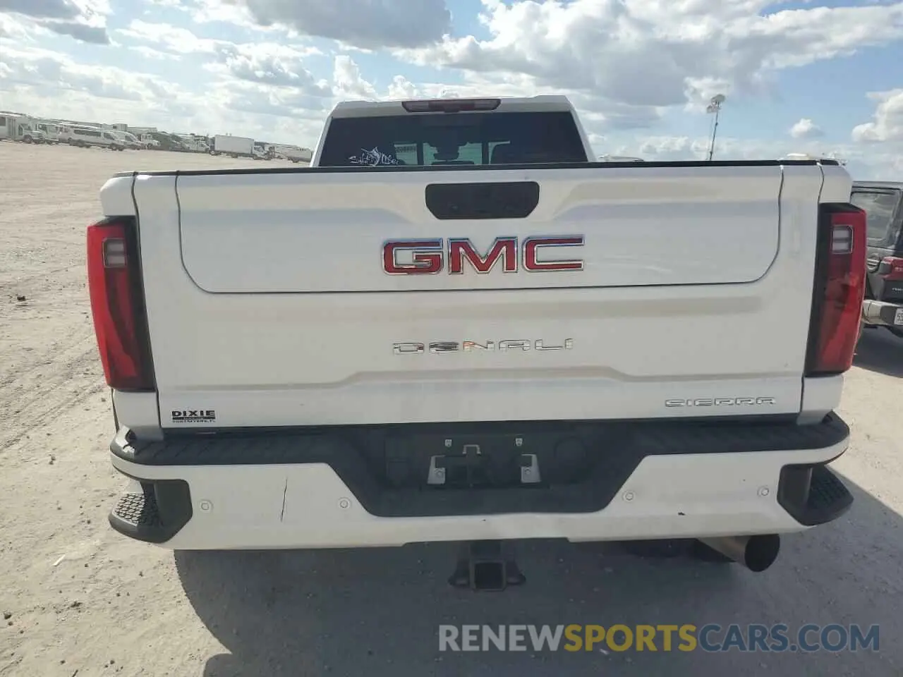 6 fotografías del automóvil dañado 1GT49WEY1RF413824 GMC SIERRA 2024