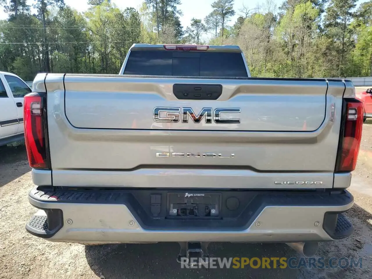 6 fotografías del automóvil dañado 1GT49YEYXRF144640 GMC SIERRA 2024