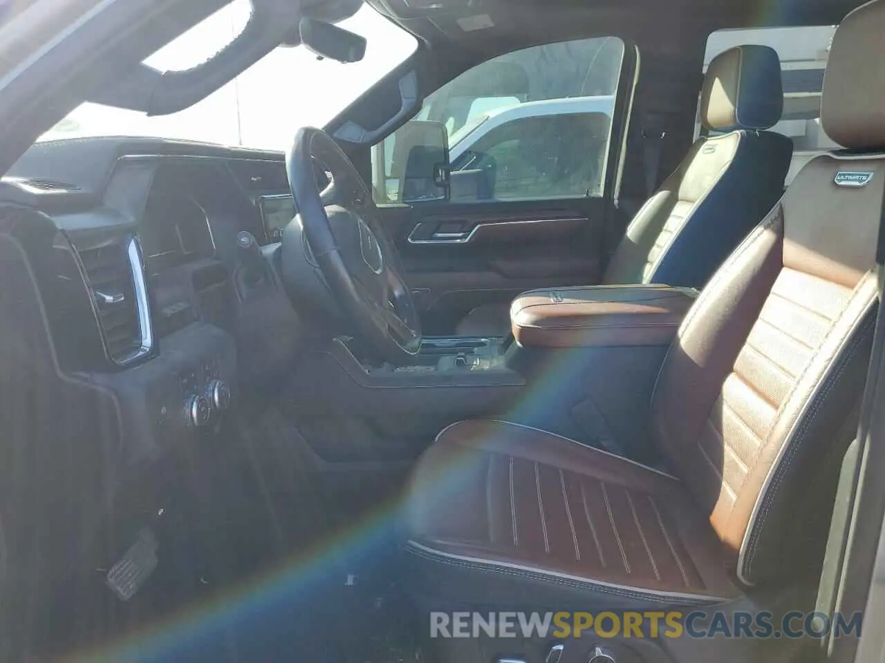 7 fotografías del automóvil dañado 1GT49YEYXRF403434 GMC SIERRA 2024