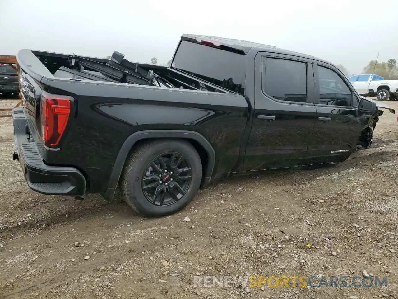 3 fotografías del automóvil dañado 1GTPHAEK4RZ368312 GMC SIERRA 2024