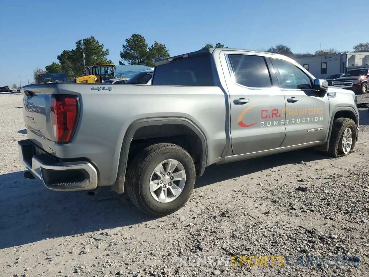 3 fotografías del automóvil dañado 1GTUUBED6RZ269190 GMC SIERRA 2024