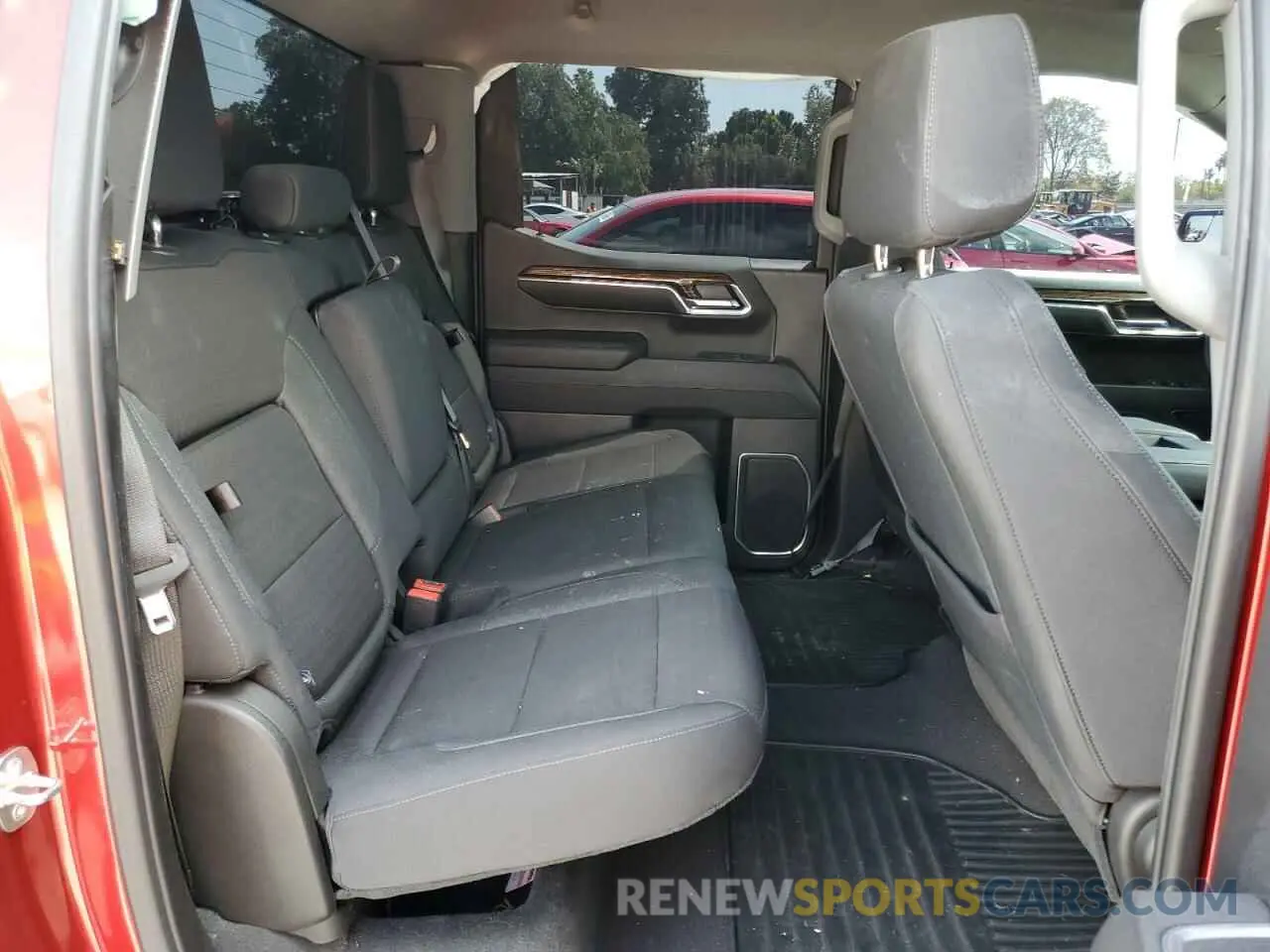 10 fotografías del automóvil dañado 1GTUUCED7RZ151395 GMC SIERRA 2024