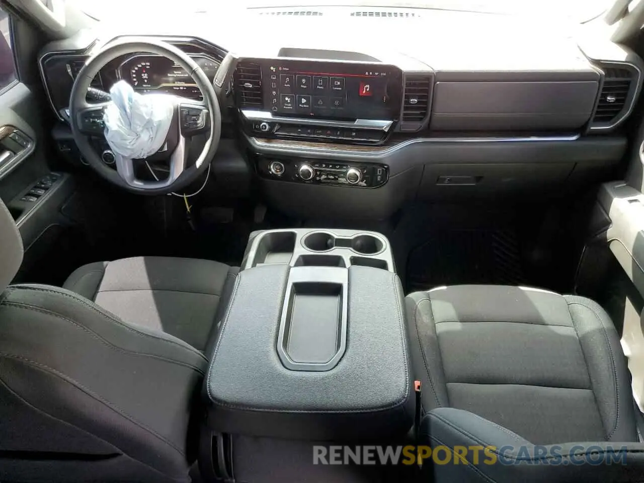 8 fotografías del automóvil dañado 1GTUUCED7RZ151395 GMC SIERRA 2024