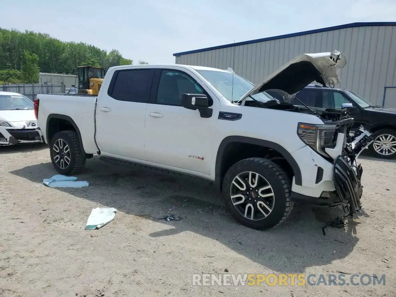 4 fotografías del automóvil dañado 1GTUUEE83RZ305485 GMC SIERRA 2024