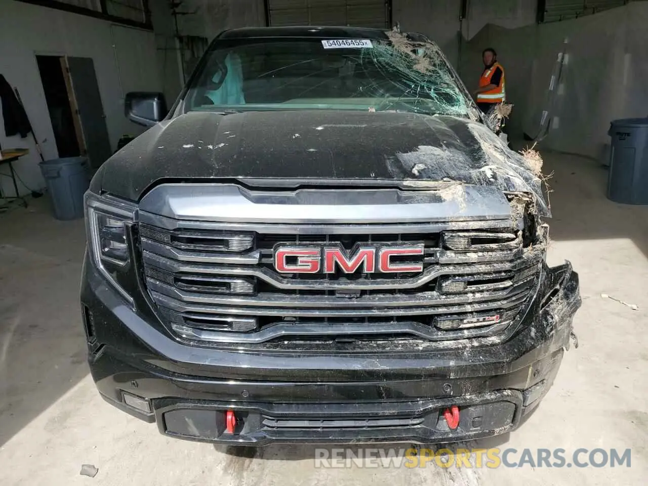 5 fotografías del automóvil dañado 1GTUUEE84RZ150817 GMC SIERRA 2024